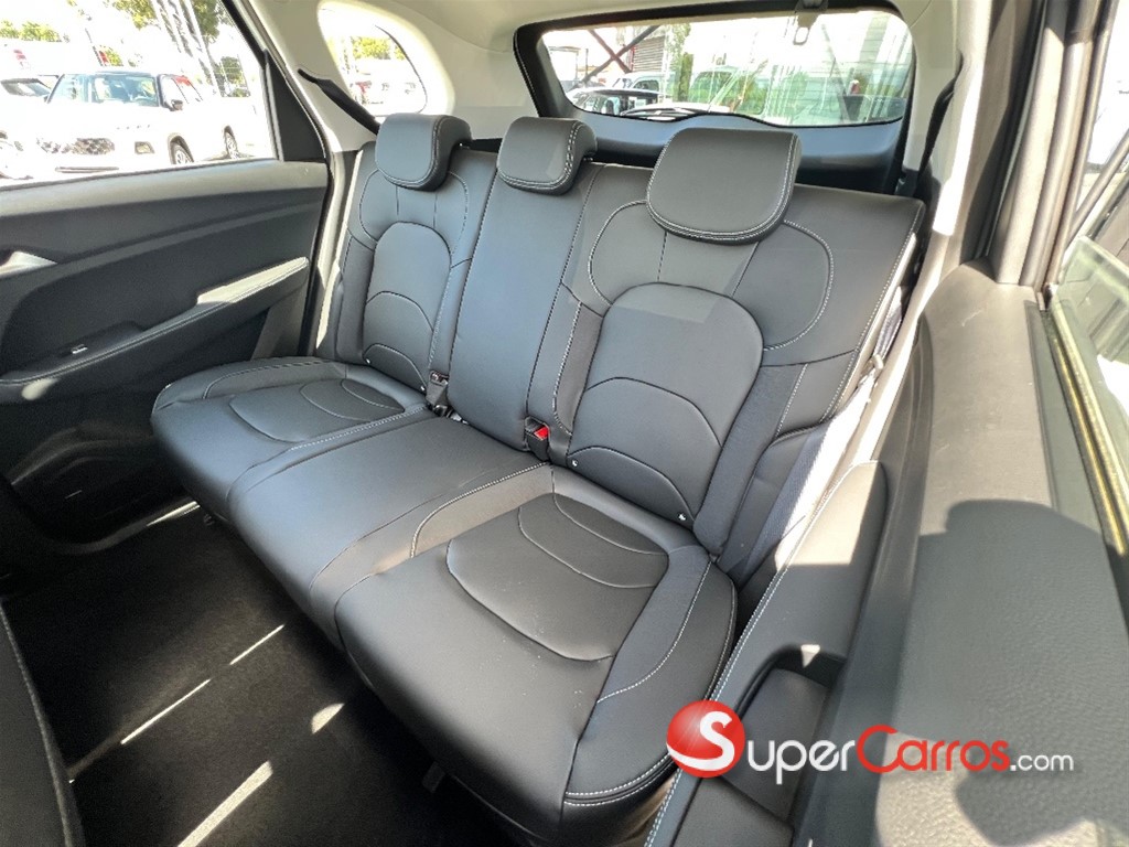 2024 Chevrolet Captiva LT — foto 9 / 10