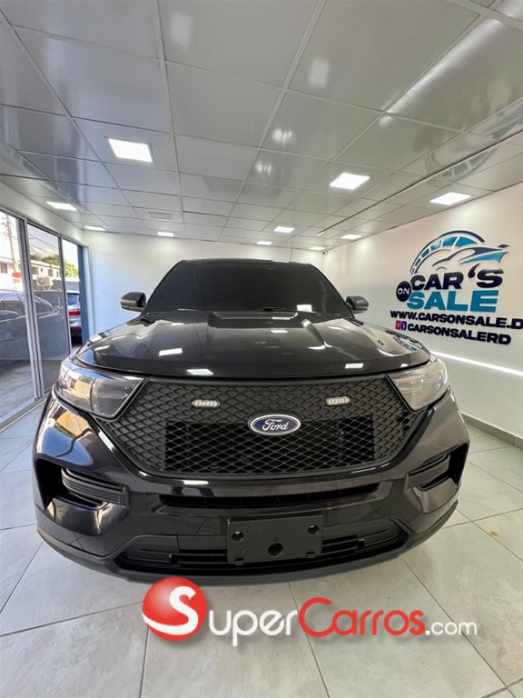 2020 Ford Explorer Police — foto 2 / 9