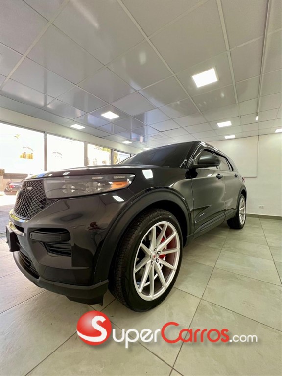 2020 Ford Explorer Police — foto 3 / 9