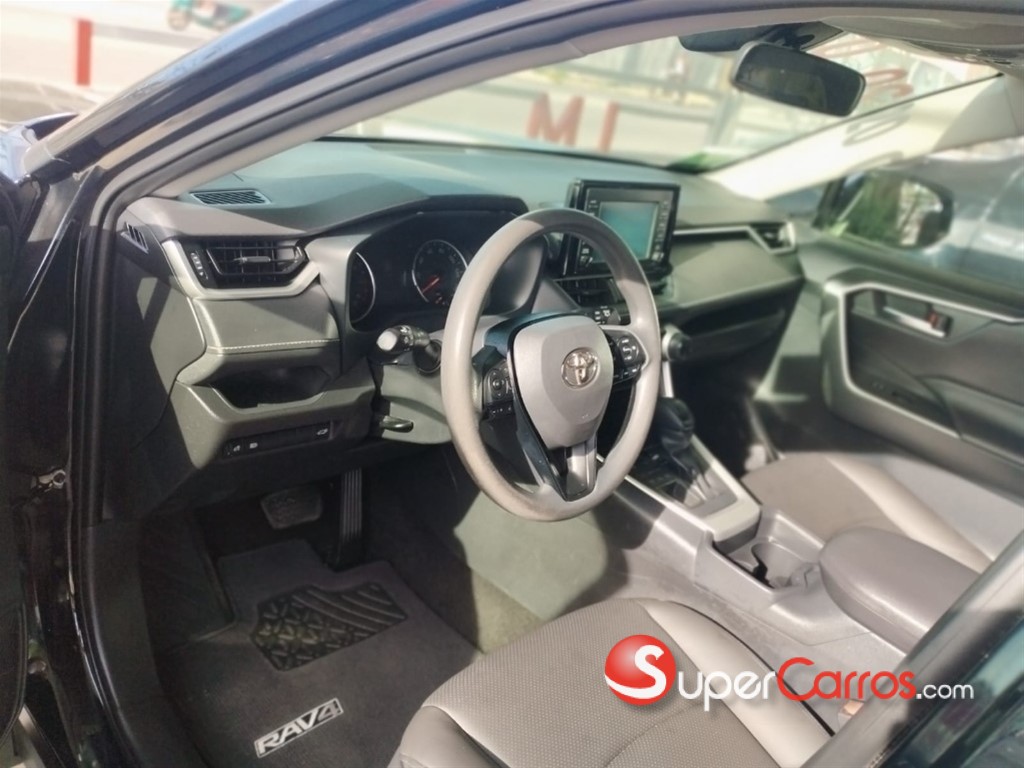 2019 Toyota RAV4 XLE — foto 3 / 9