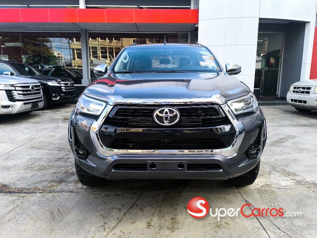 2026 Toyota Hilux WIDE TREAD — foto 2 / 7