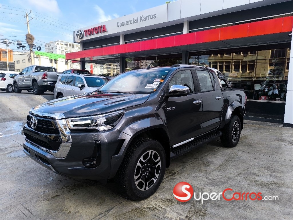 2026 Toyota Hilux WIDE TREAD — foto 3 / 7