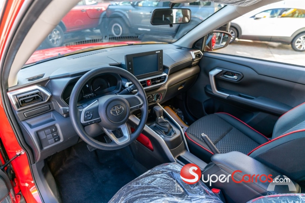 2026 Toyota Raize FULL — foto 6 / 8