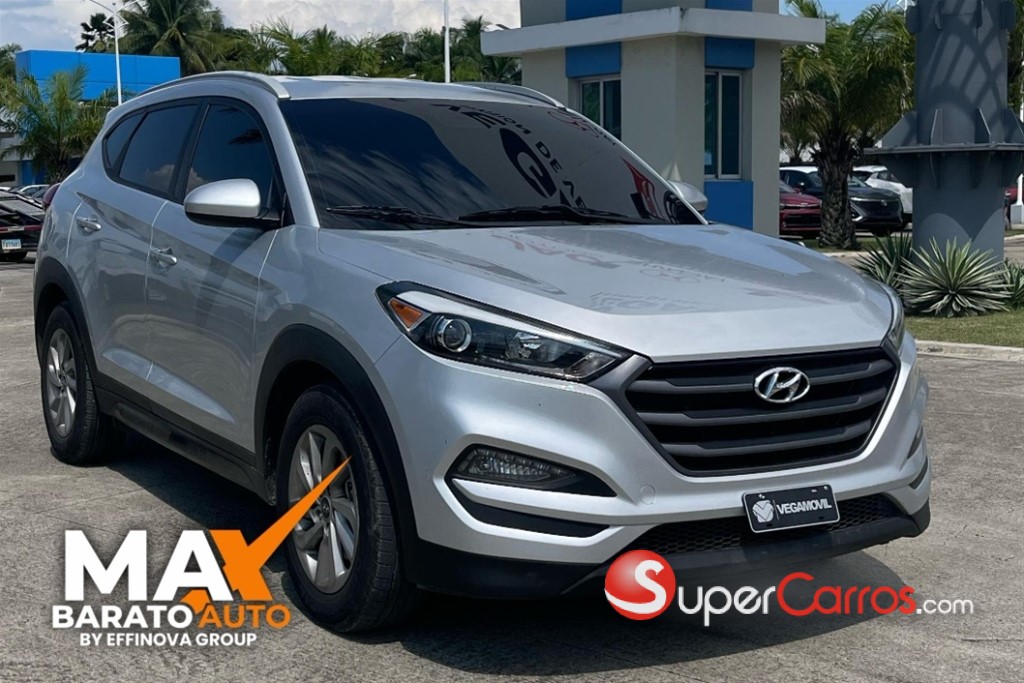 2016 Hyundai Tucson SE — foto 2 / 12