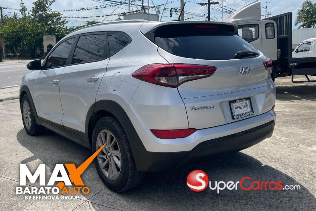 2016 Hyundai Tucson SE — foto 4 / 12