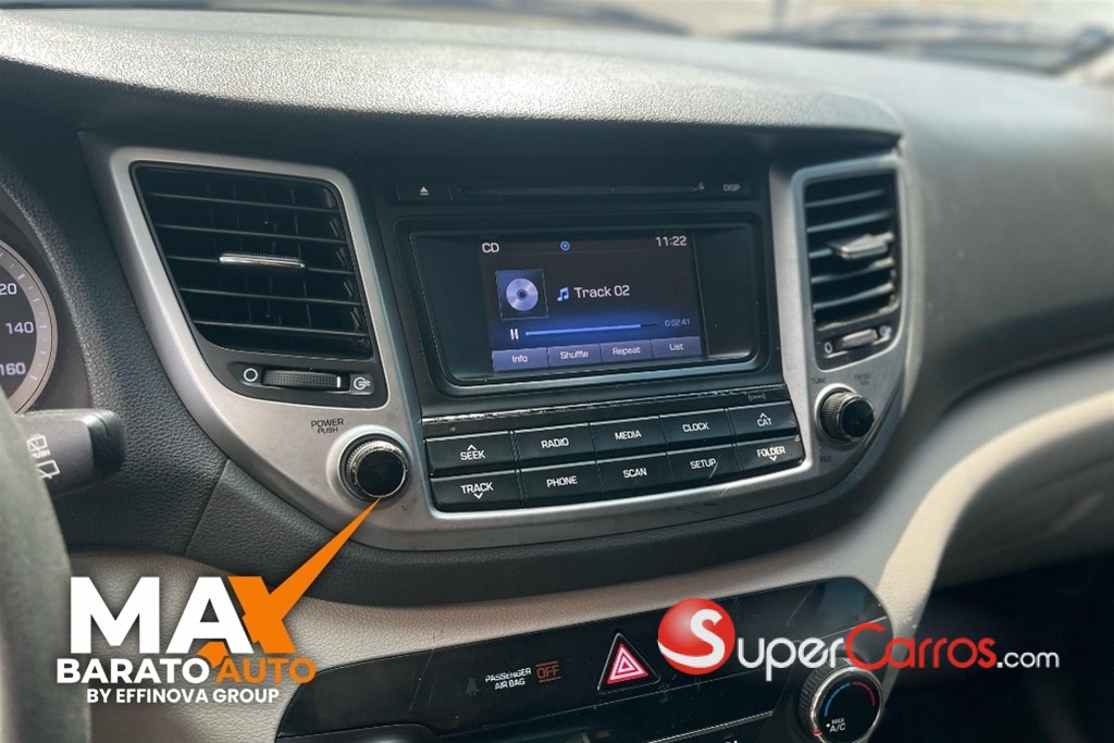 2016 Hyundai Tucson SE — foto 11 / 12