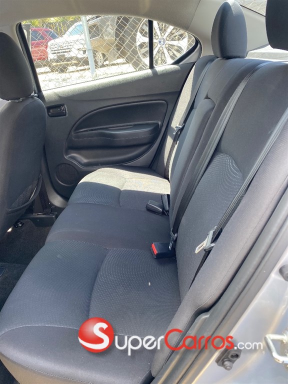 2019 Mitsubishi Motors Mirage G4 — foto 7 / 10