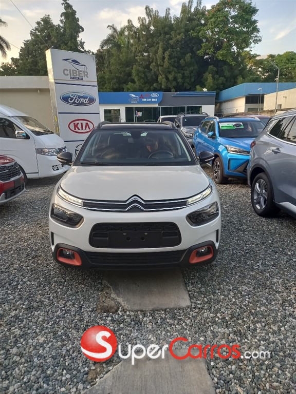 2024 Citroen C-4 Cactus Shine — foto 2 / 11