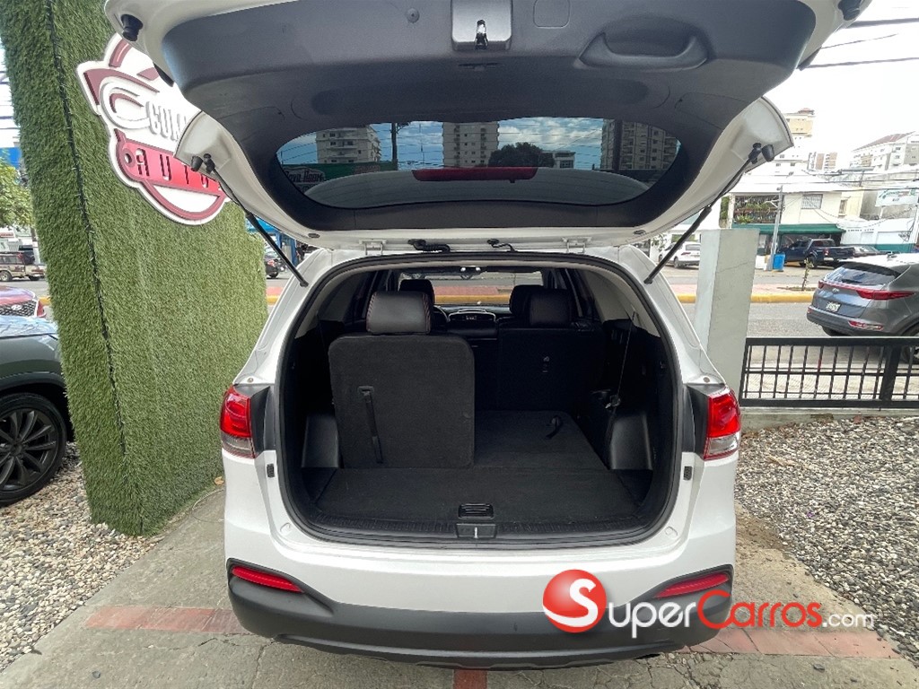 2016 Kia Sorento LX — foto 6 / 11
