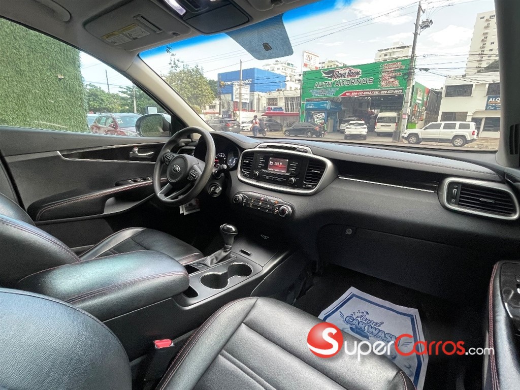 2016 Kia Sorento LX — foto 7 / 11