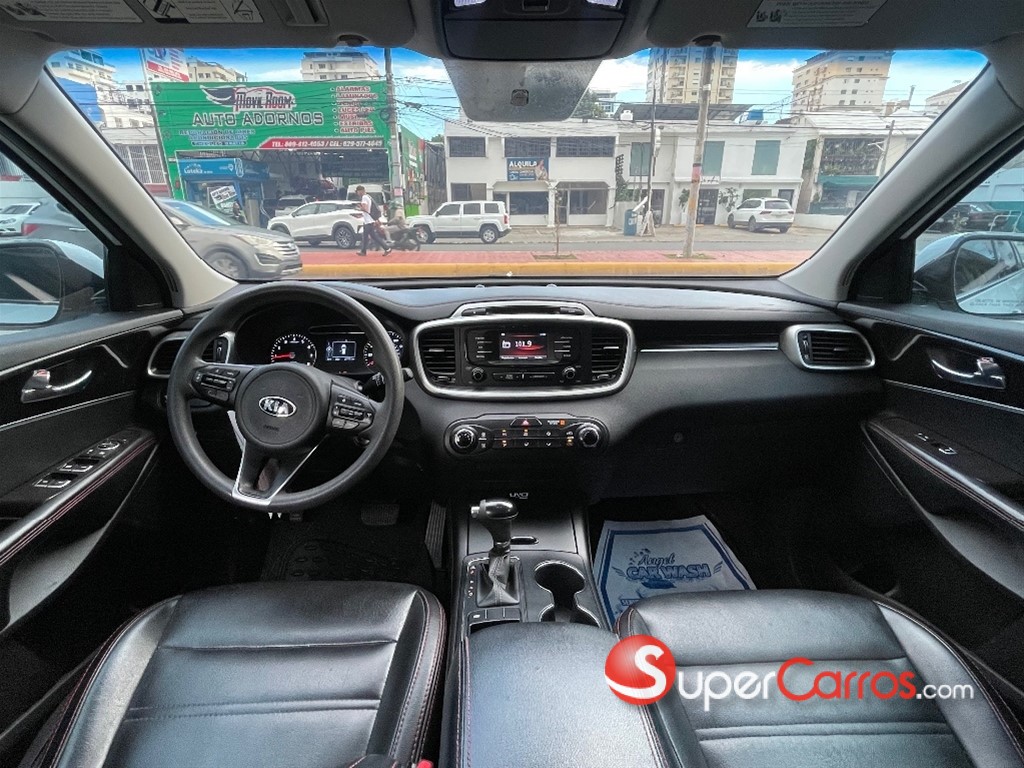 2016 Kia Sorento LX — foto 10 / 11