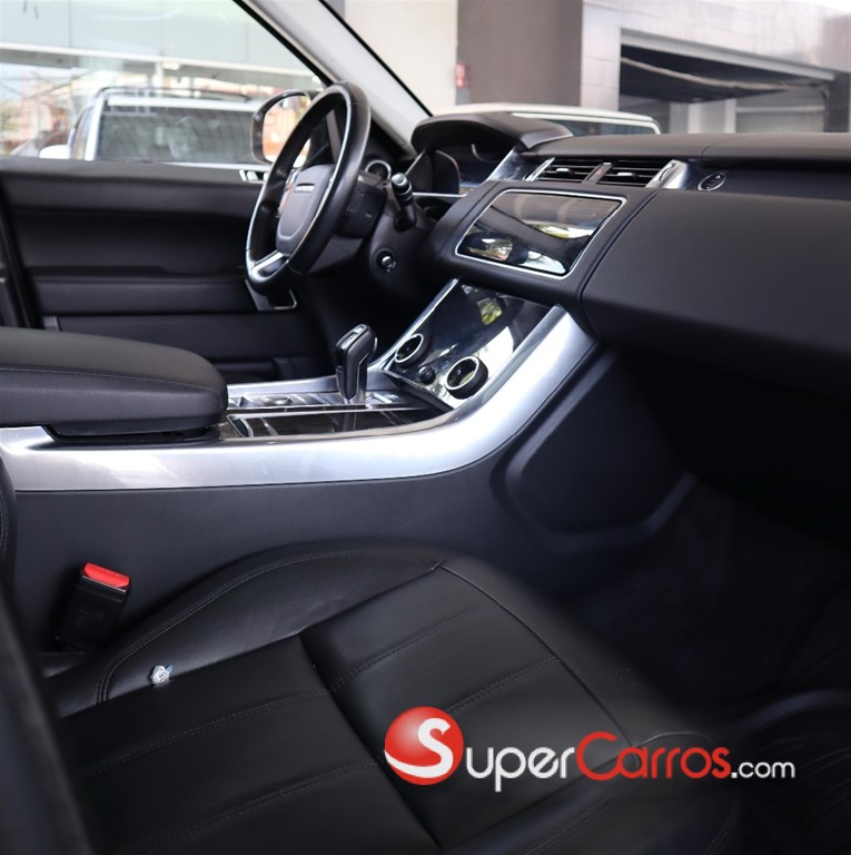 2018 Land Rover Range Rover Sport HSE — foto 8 / 10