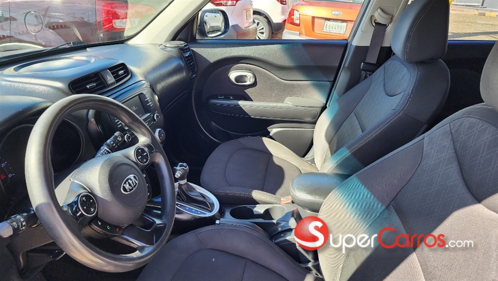 2019 Kia Soul LX — foto 8 / 12