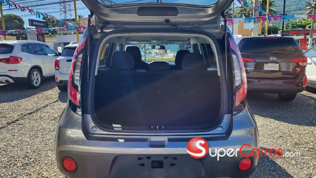 2019 Kia Soul LX — foto 11 / 12