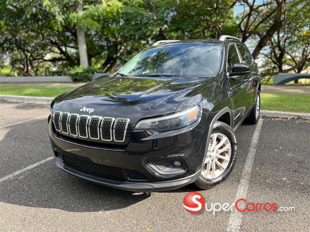 2019 Jeep Cherokee Latitude — foto 2 / 12