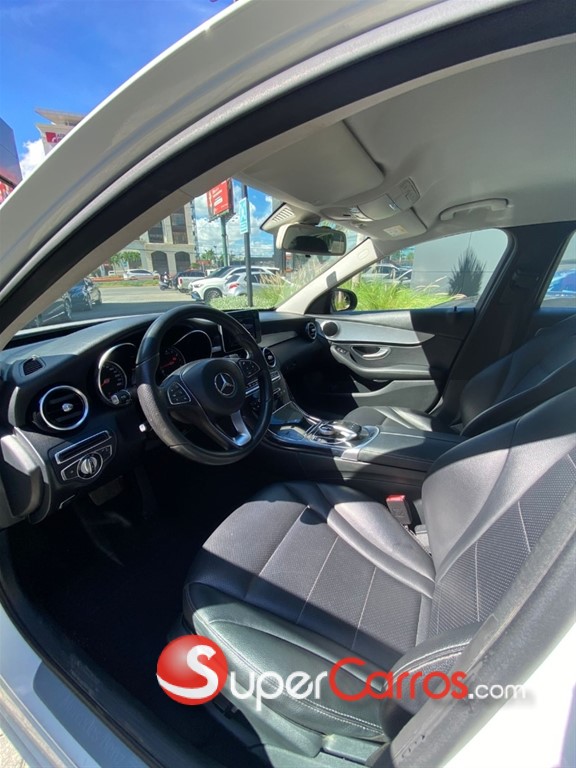 2015 Mercedes-Benz Clase C 250 — foto 9 / 12