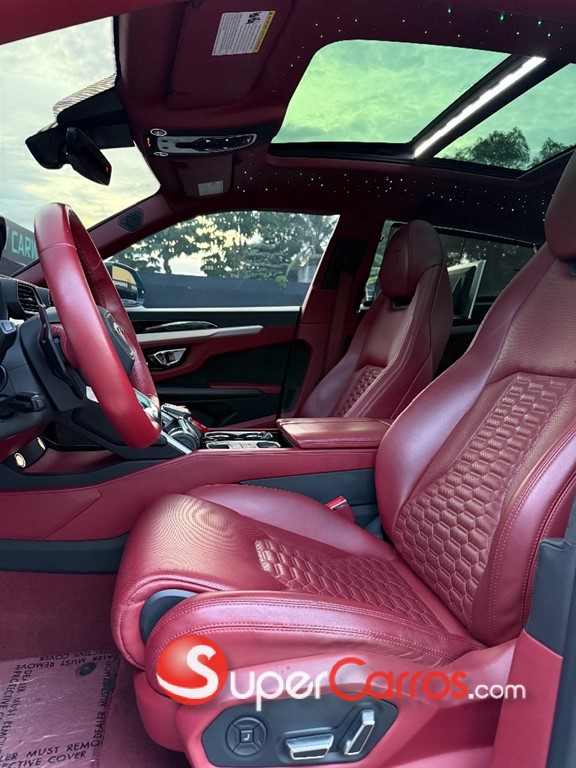 2021 Lamborghini Urus — foto 4 / 11