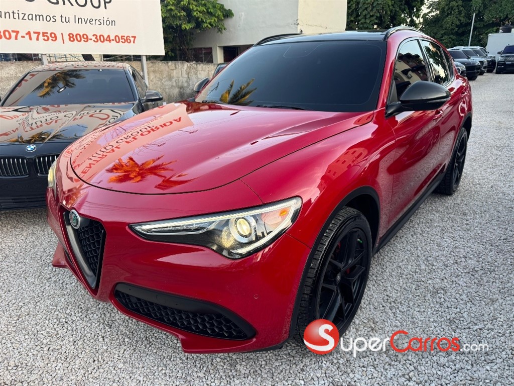 2019 Alfa Romeo Stelvio — foto 3 / 9