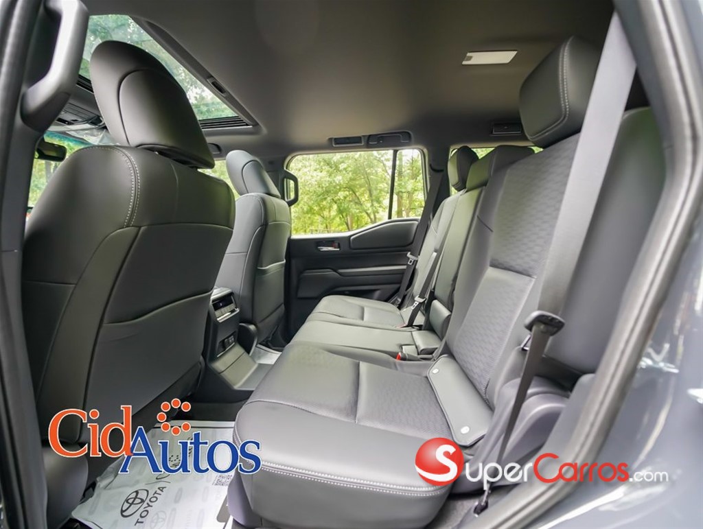 2027 Toyota Land Cruiser Prado All Rounder 02 — foto 11 / 12