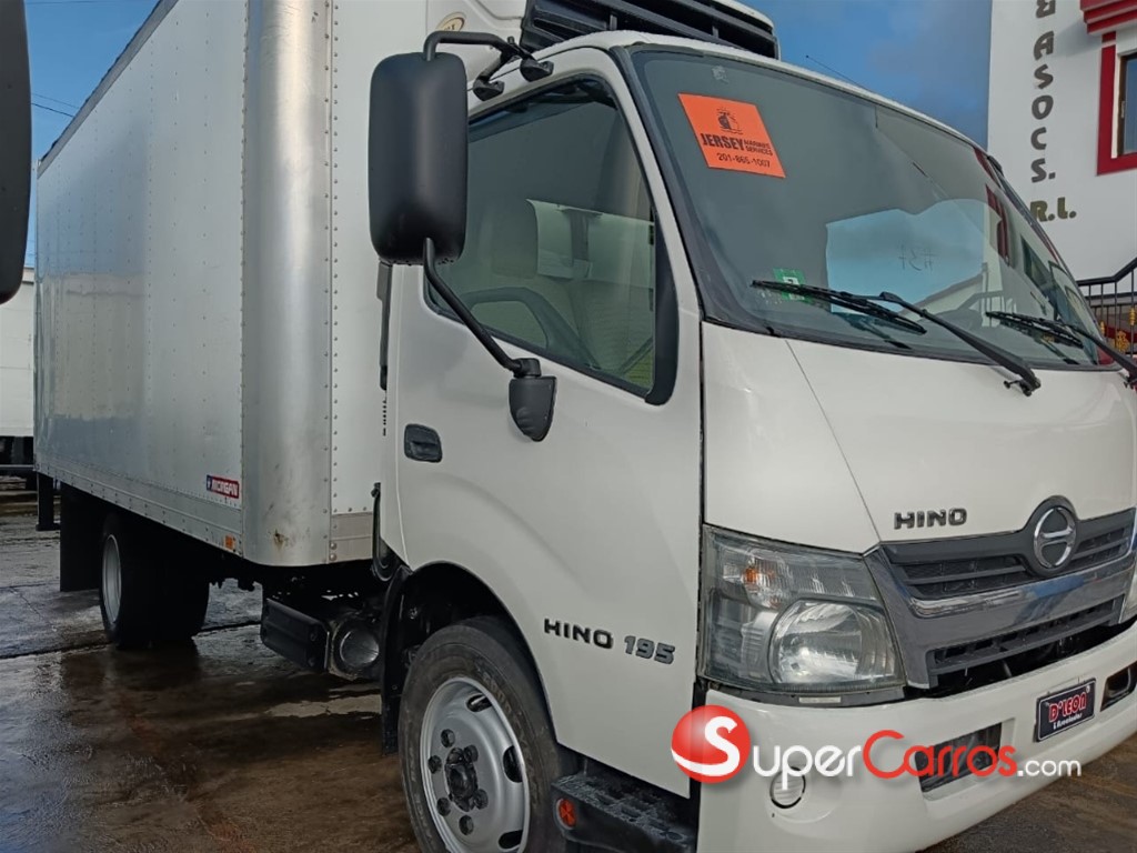 2014 Hino 195 — foto 2 / 6