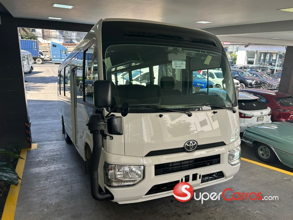 2026 Toyota Coaster — foto 5 / 5