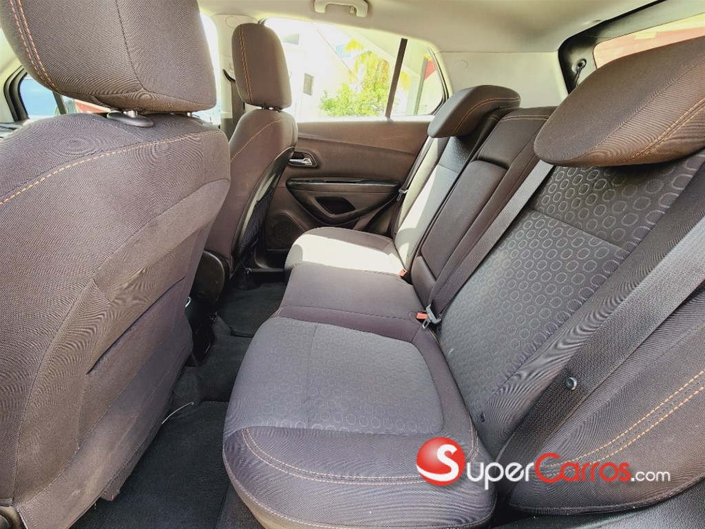 2019 Chevrolet Trax LS — foto 8 / 10
