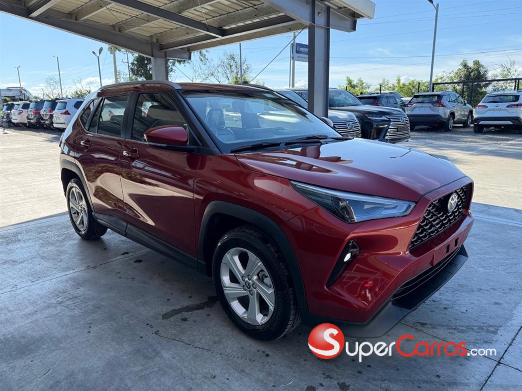 2026 Toyota Yaris Cross Full — foto 2 / 8