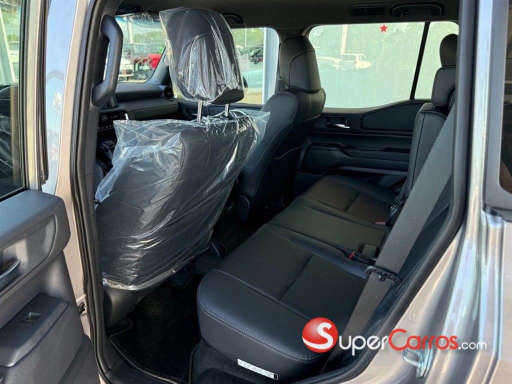 2027 Toyota Land Cruiser Prado All Rounder — foto 9 / 9