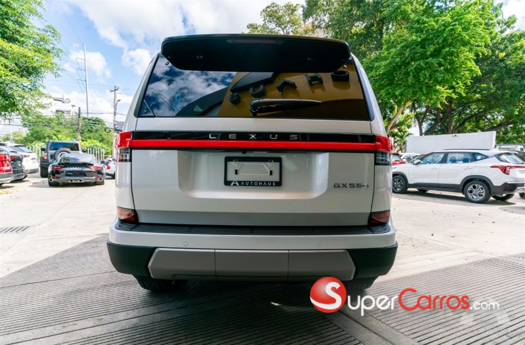 2026 Lexus GX 550 Overtrail Plus — foto 3 / 9