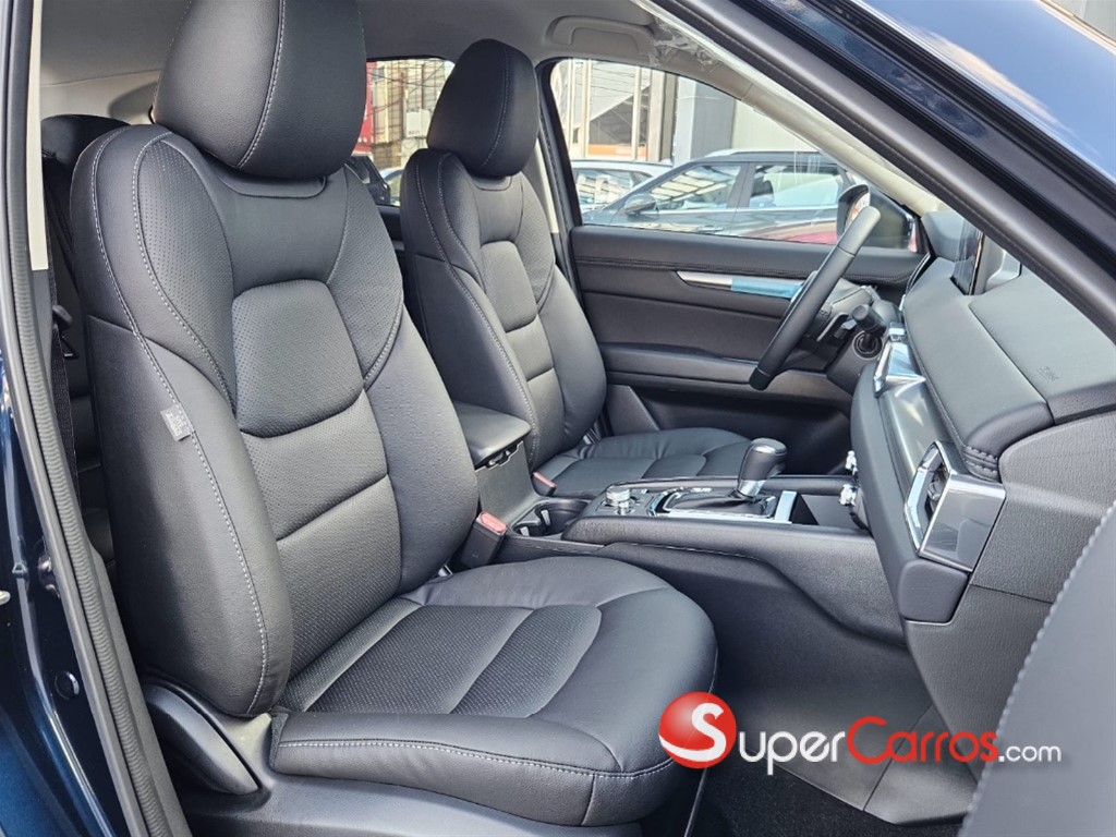 2027 Mazda CX-5 CE — foto 10 / 11