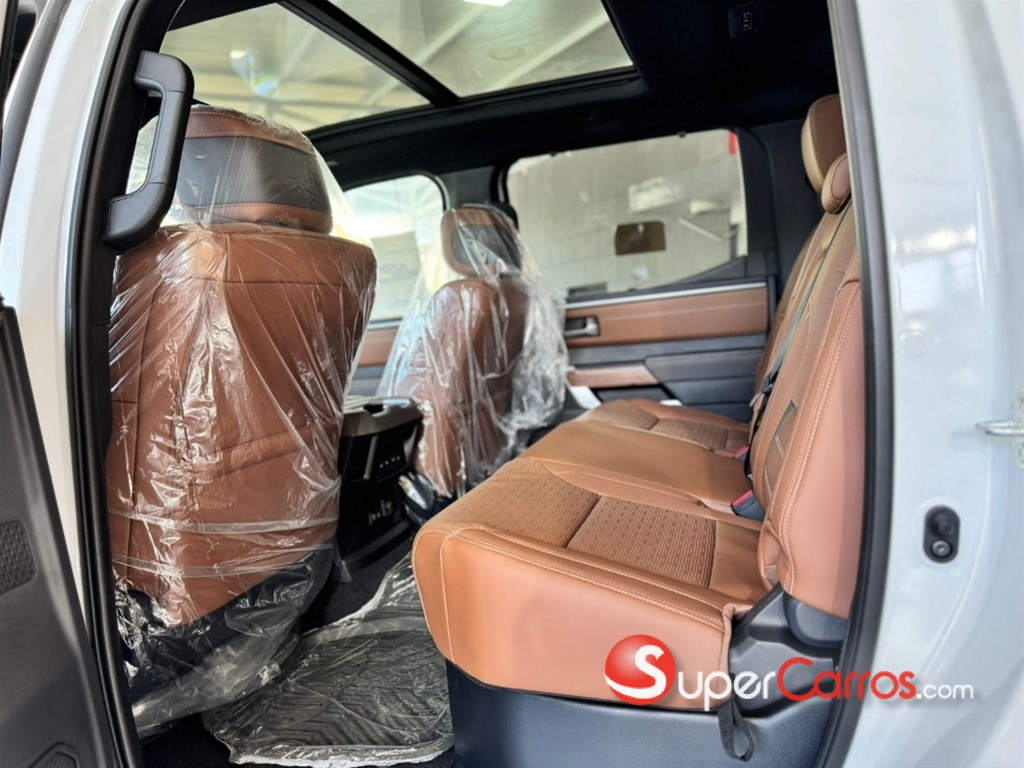 2025 Toyota Tundra Edition 1794 — foto 7 / 8