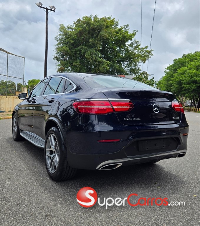 2017 Mercedes-Benz Clase GLC 250 4Matic Coupe — foto 5 / 12