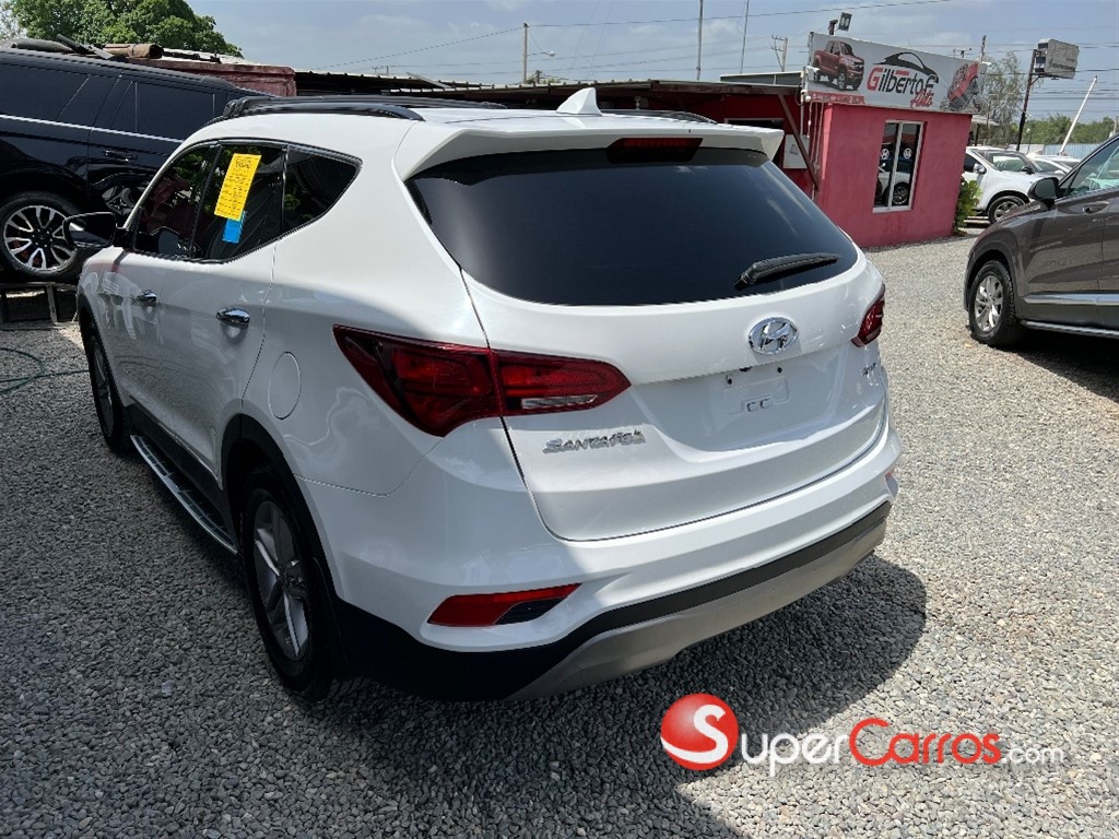 2017 Hyundai Santa Fe GLS — foto 5 / 7