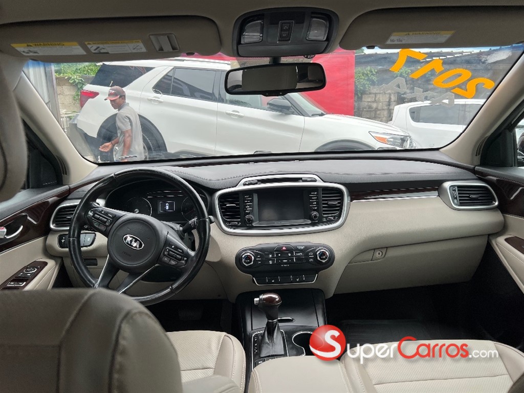 2017 Kia Sorento LX — foto 5 / 8