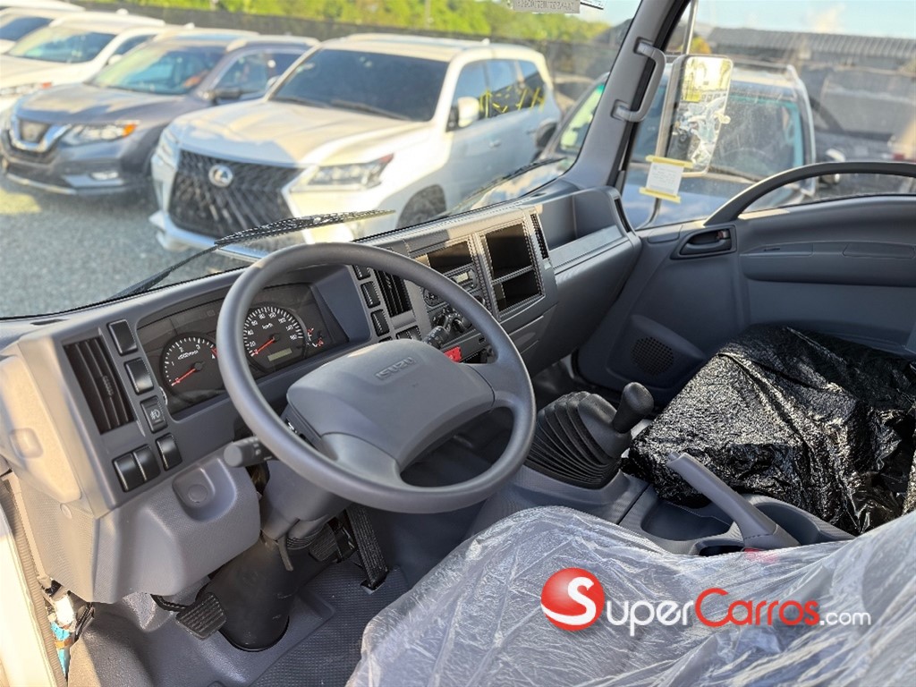 2026 Isuzu NPR 14 pies — foto 7 / 9