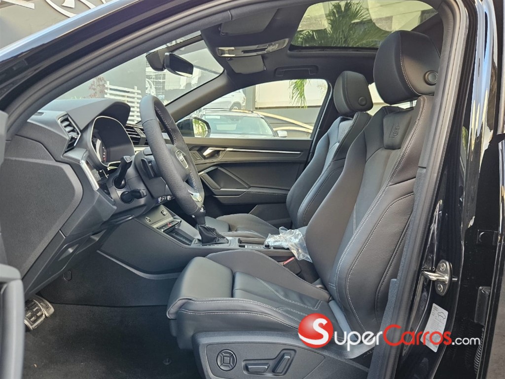 2025 Audi Q3 S Line — foto 7 / 12