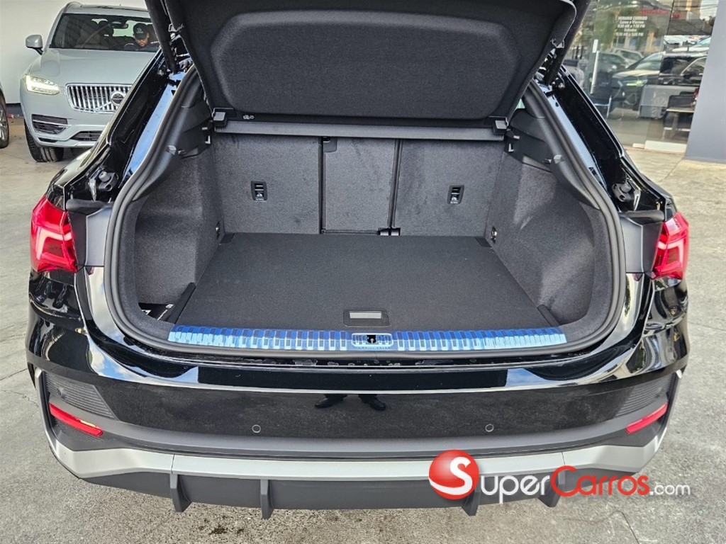 2025 Audi Q3 S Line — foto 12 / 12