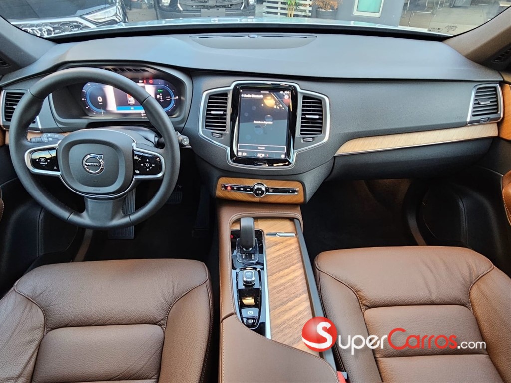 2025 Volvo XC90 Plus Recharge — foto 11 / 12