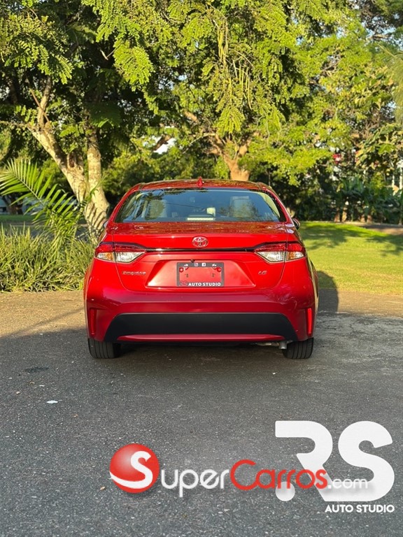 2021 Toyota Corolla LE — foto 8 / 11