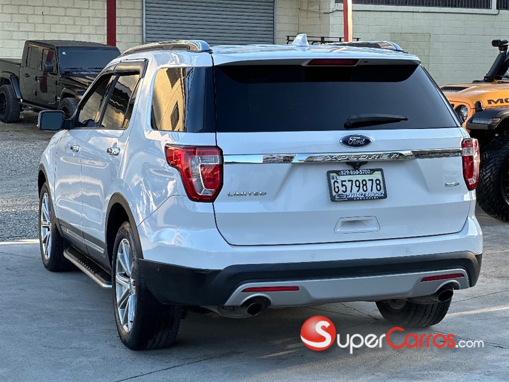 2016 Ford Explorer Limited — foto 6 / 10