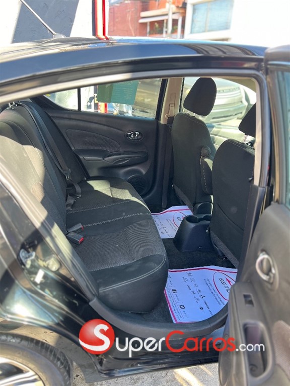 2018 Nissan Versa — foto 7 / 9