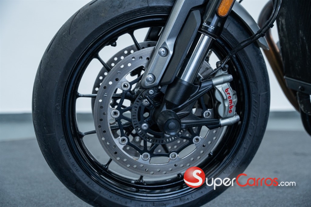 2023 Triumph 1200 — foto 10 / 12