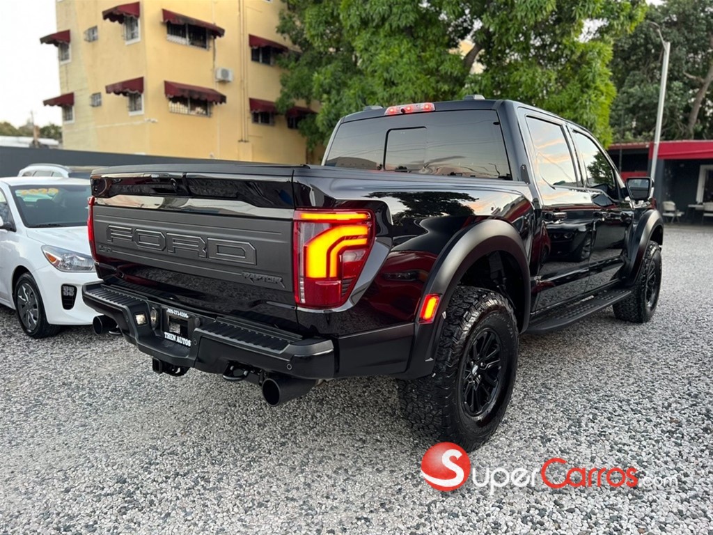 2024 Ford F 150 Raptor — foto 6 / 12