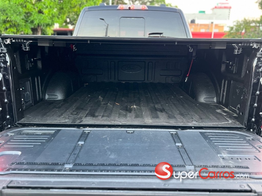 2024 Ford F 150 Raptor — foto 11 / 12