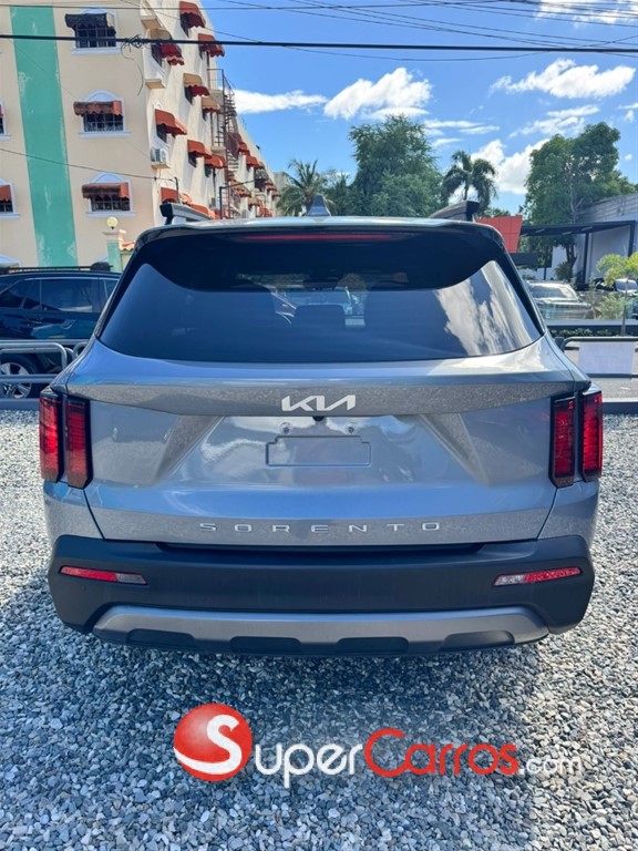 2022 Kia Sorento S — foto 5 / 9