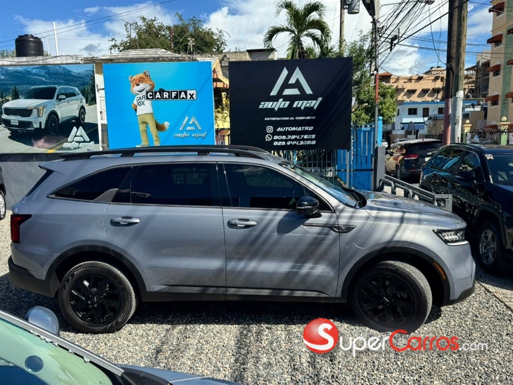 2022 Kia Sorento S — foto 6 / 9