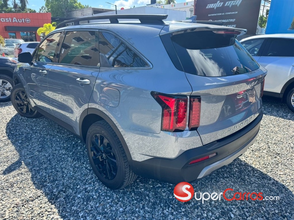 2022 Kia Sorento S — foto 8 / 9