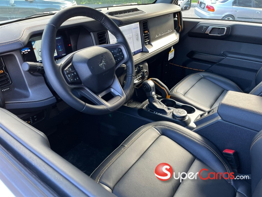 2025 Ford Bronco Badlands Sashquatch — foto 3 / 12