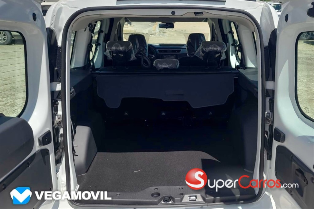 2025 Renault Express van de pasajeros — foto 6 / 11