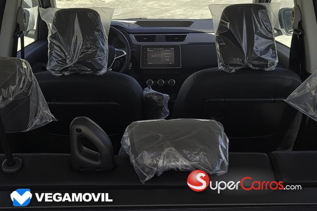 2025 Renault Express van de pasajeros — foto 7 / 11